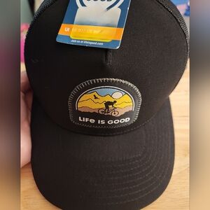 New Mens Hat LIFE IS GOOS